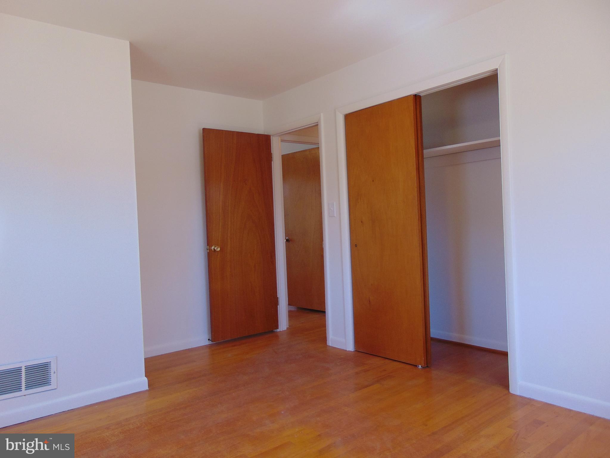 760 Hawthorne Road Linthicum Heights, MD 21090 - Photo 45 of 82 Second bedroom looking into hallway and closet.