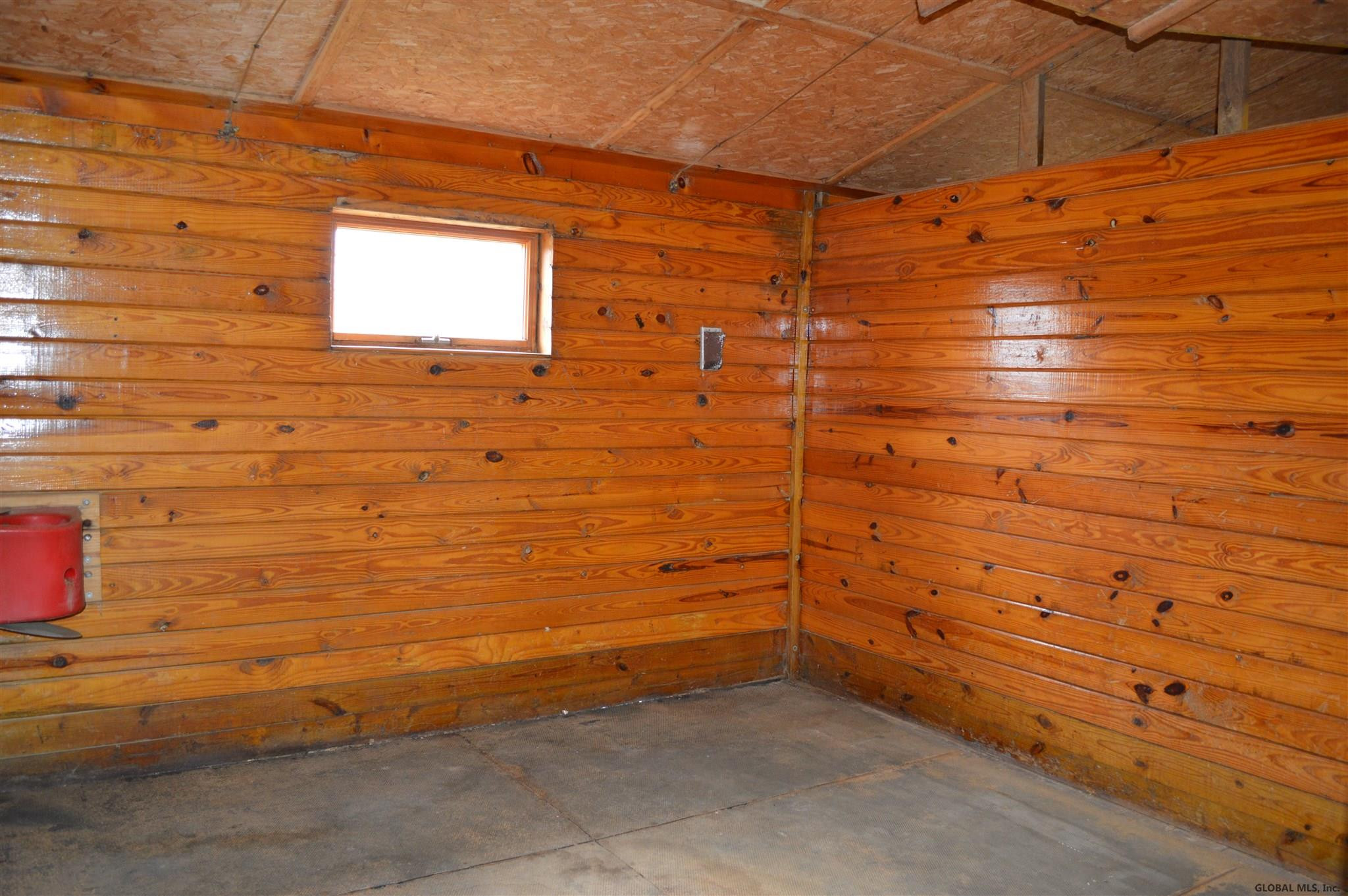207 Hartman Road Kingsbury, NY 12839 - Photo 8 of 60 Photo 8
