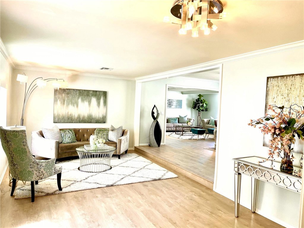 17912 Gridley Road Artesia, CA 90701 - Photo 5 of 40 Gallery Image 5