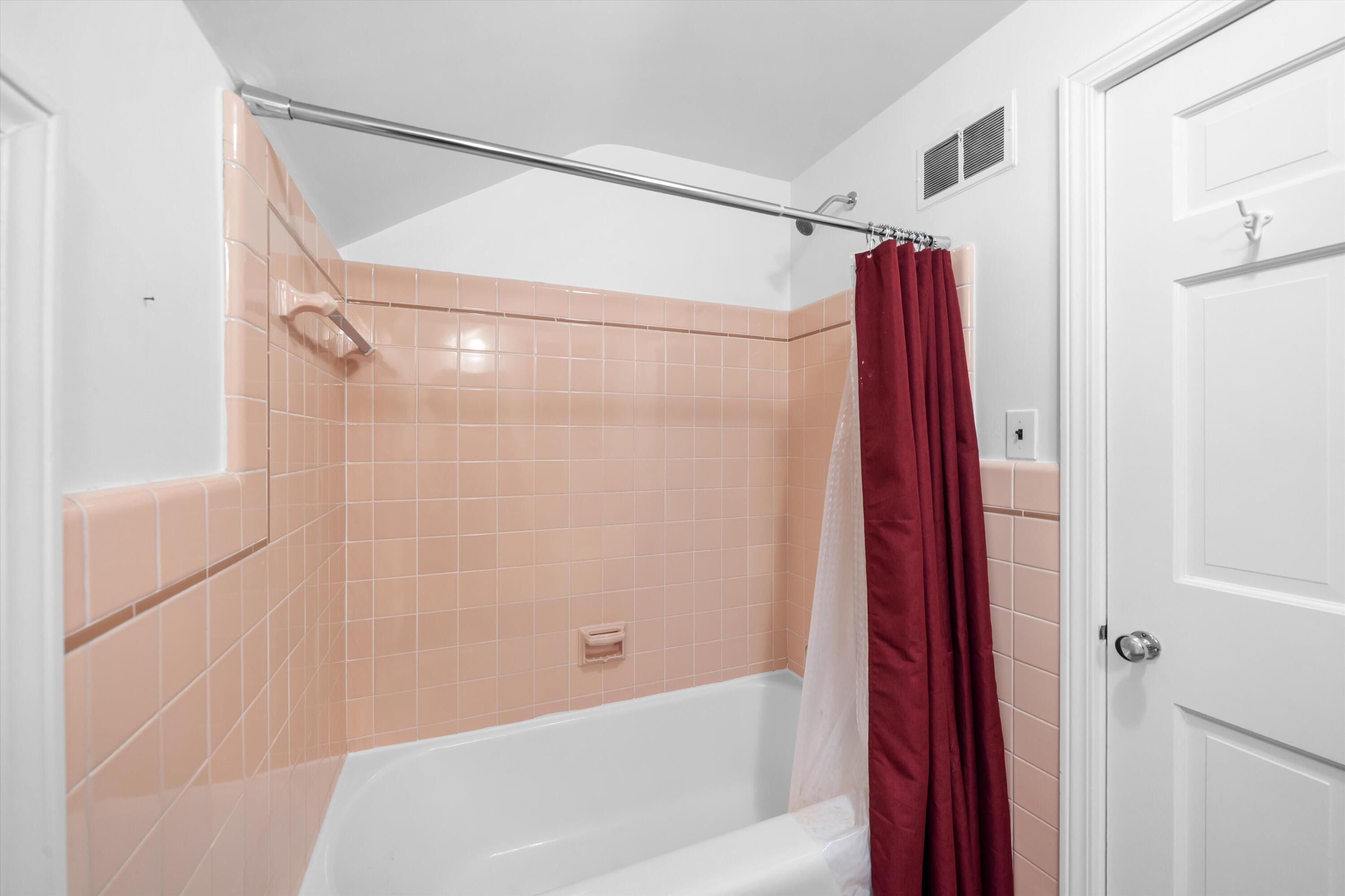 941 Newport Road Ann Arbor, MI 48103 - Photo 17 of 30 35-DSC00005