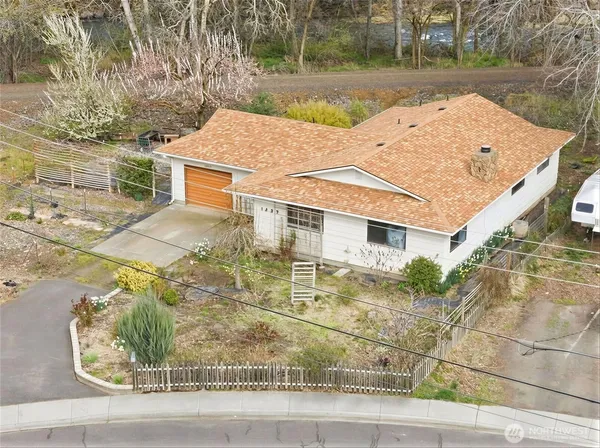 $325,000 | 1427 Wilkenson Street, Milton Freewater, OR 97862