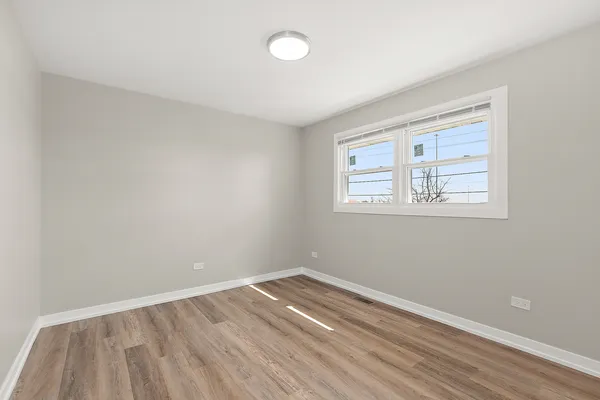 $3,500 | 9313 West 147th Street, Orland Park, IL 60462