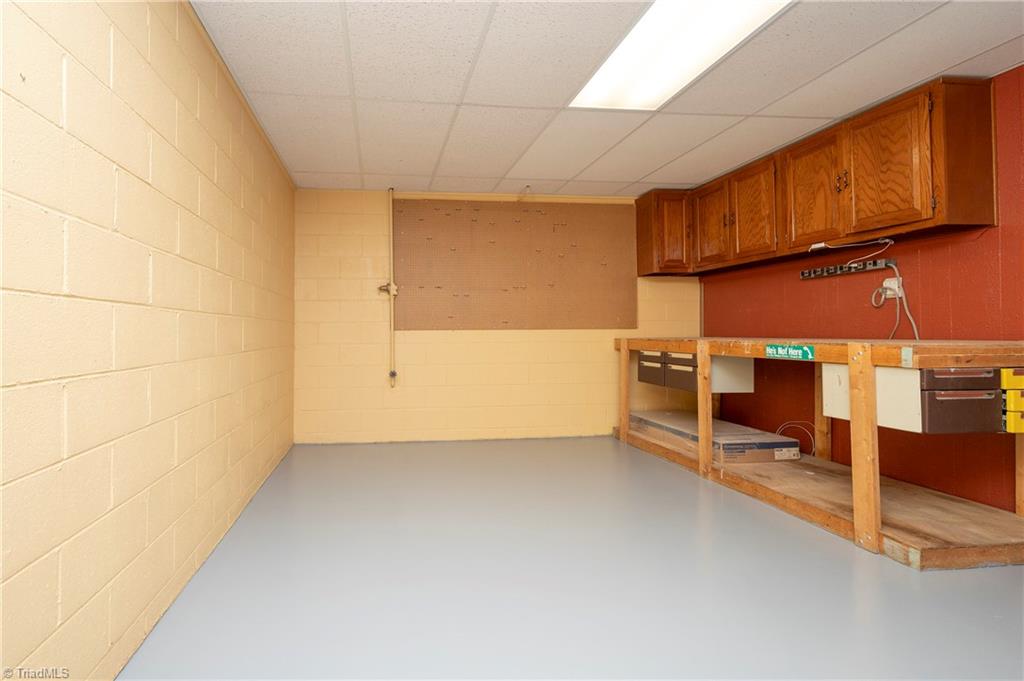 7708 Holly Field Road Clemmons, NC 27012 - Photo 35 of 50 Workshop