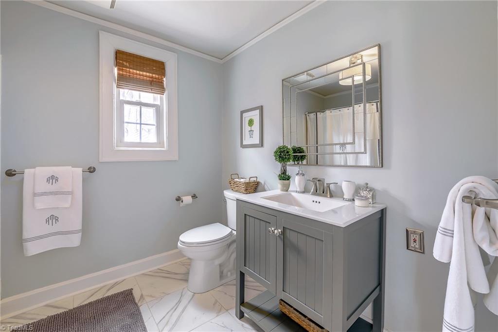 1201 South Hawthorne Road Winston-Salem, NC 27103 - Photo 15 of 18