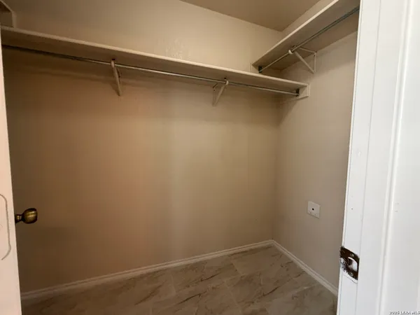 $1,850 | 11102 Anarbor Field, San Antonio, TX 78254