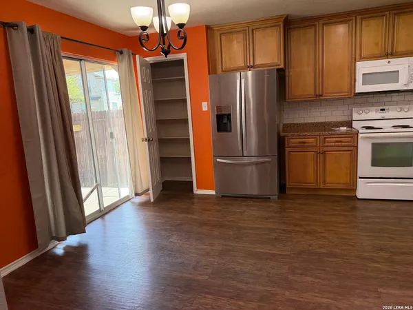 $1,850 | 11102 Anarbor Field, San Antonio, TX 78254