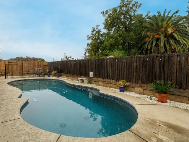 $489,000 | 7699 Hannah Avenue, Hilmar, CA 95324