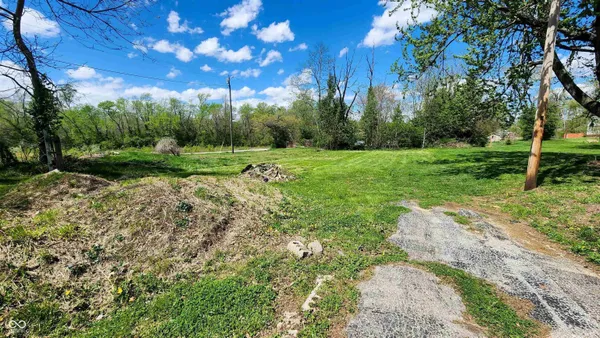 $12,000 | 570 West Johnson Street, Sullivan, IN 47882