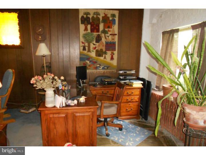 1263 Folly Road Warrington, PA 18976 - Photo 16 of 22 Office / Study