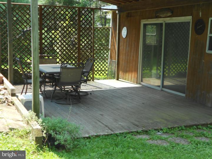 1263 Folly Road Warrington, PA 18976 - Photo 17 of 22 Deck
