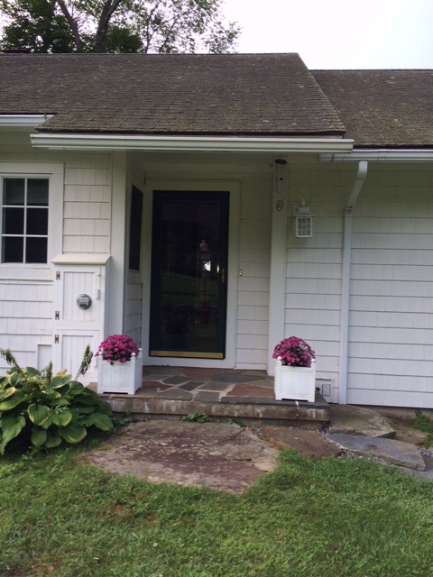 58 Thompson Road Walpole, NH 03608 - Photo 2 of 28