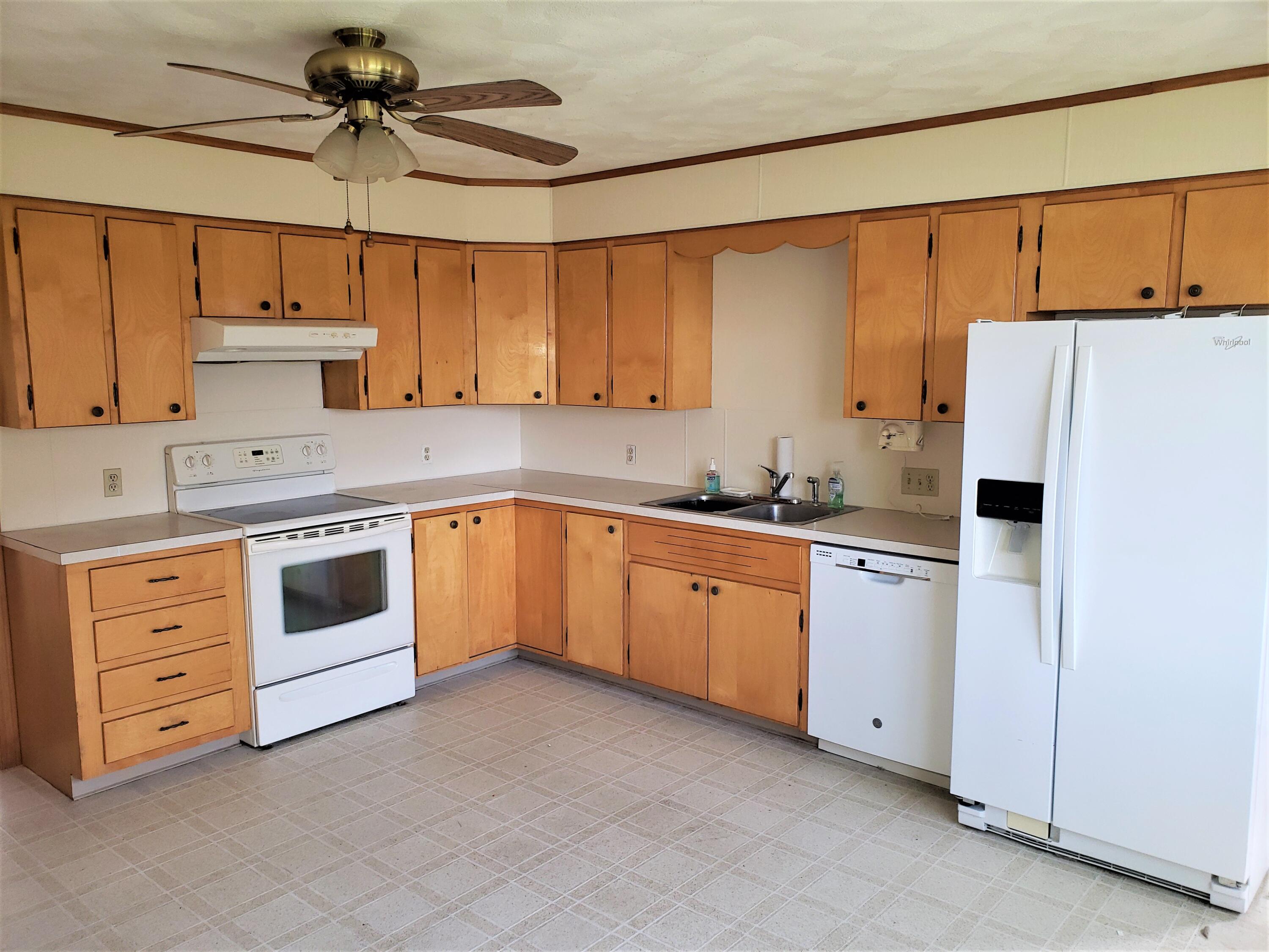 1567 Franklin Road Jay, ME 04239 - Photo 14 of 77 20221012_140841 (2)