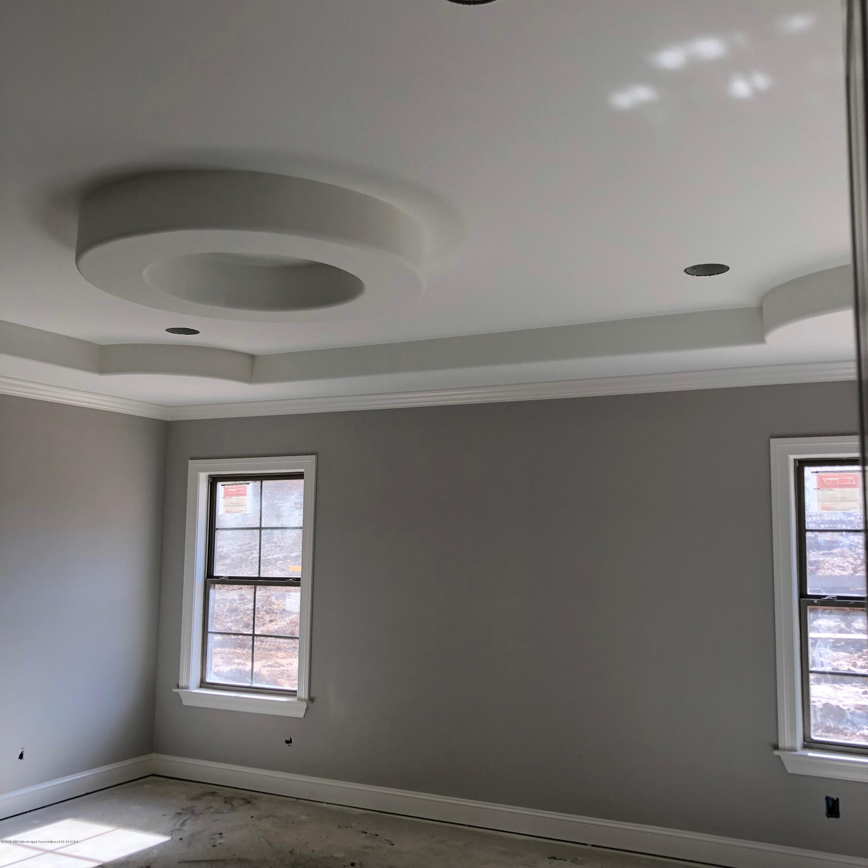 10471 Long Brg Road South Olive Branch, MS 38654 - Photo 10 of 14 IMG_2164