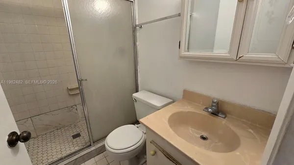 $2,000 | 13950 Northeast 4th Avenue, Unit AA, Miami, FL 33161