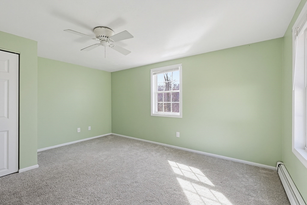 415 Pond Street Uxbridge, MA 01569 - Photo 17 of 33