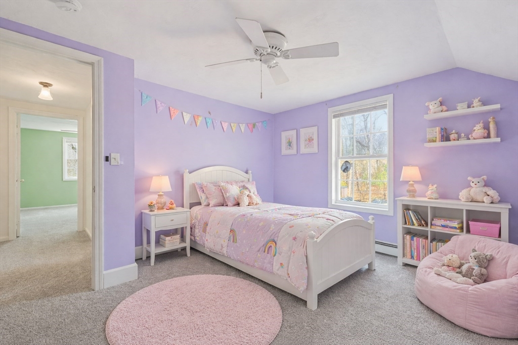 415 Pond Street Uxbridge, MA 01569 - Photo 22 of 33