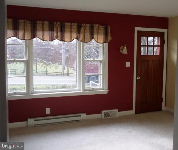 1715 Conowingo Road Rising Sun, MD 21911 - Photo 6 of 14 Living Room