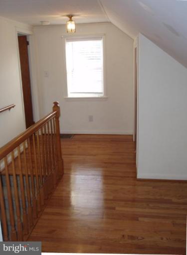 1715 Conowingo Road Rising Sun, MD 21911 - Photo 8 of 14 Hallway