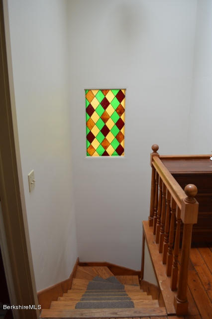 10 Waubeek Road Pittsfield, MA 01201 - Photo 22 of 22 Stairway Down