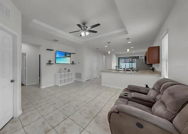 $349,999 | 5926 Sweet Birch Drive, Riverview, FL 33578