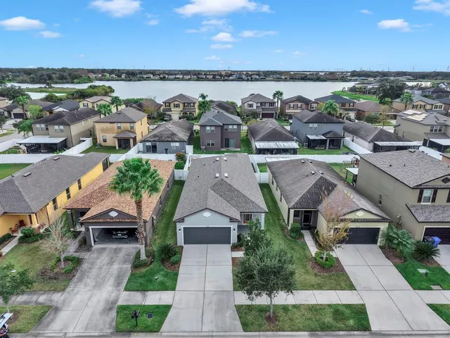 $349,999 | 5926 Sweet Birch Drive, Riverview, FL 33578