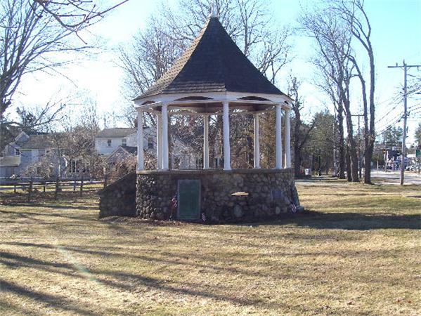 46 Main Street Plympton, MA 02367 - Photo 9 of 11 Gallery Image 9