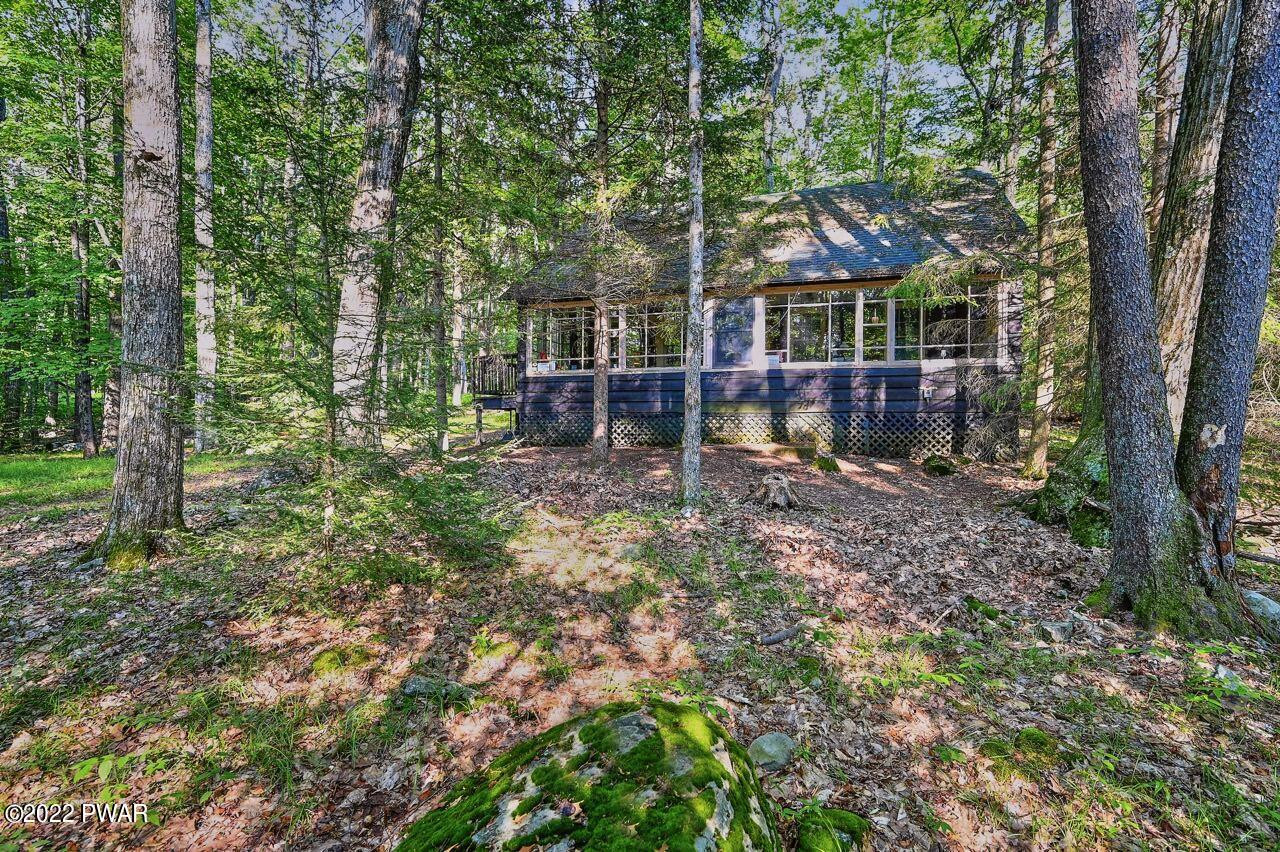 428 North Shore Road Greentown, PA 18426 - Photo 1 of 39