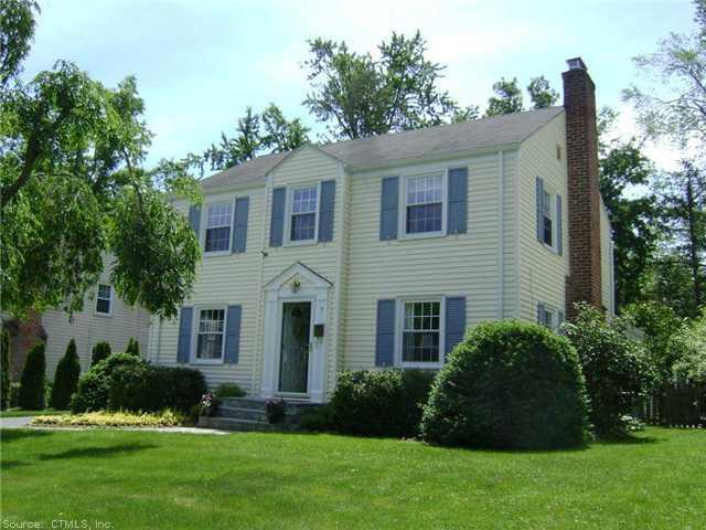 7 Linbrook Road West Hartford, CT 06107 - Photo 1 of 1 Exterior Front. Lovely Colonial located in a desirable neighborhood in the Bugbee School district.
