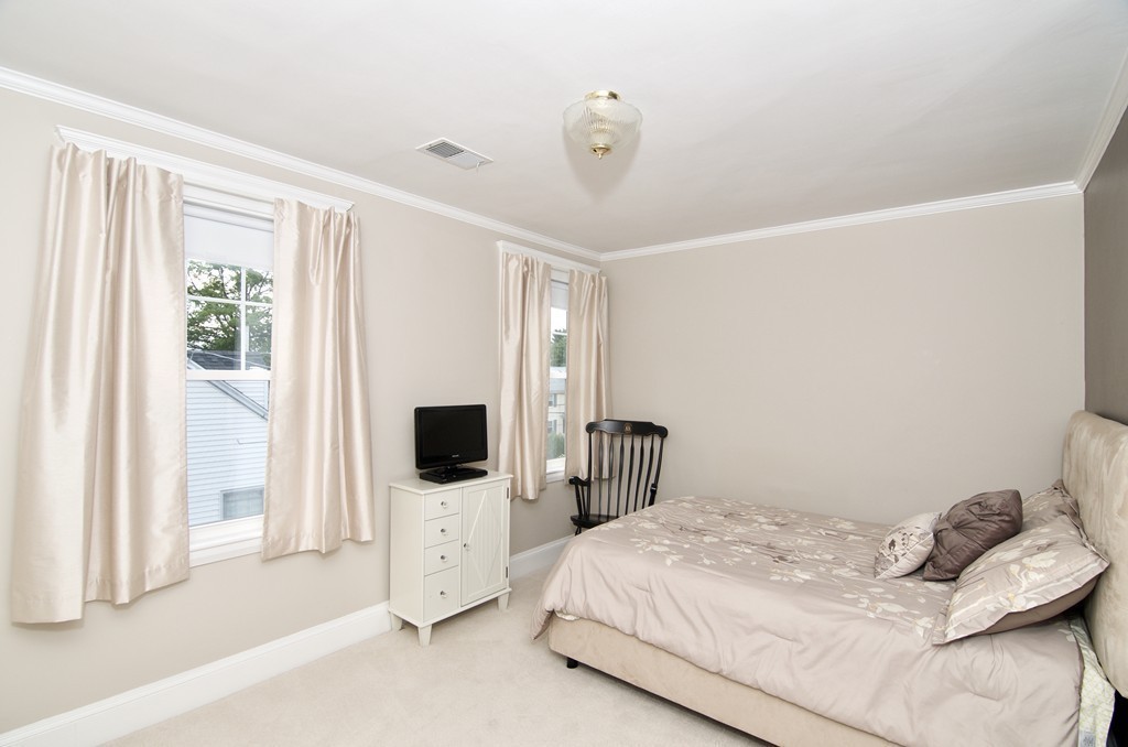 24 Wampatuck Road Braintree, MA 02184 - Photo 21 of 30 Gallery Image 21
