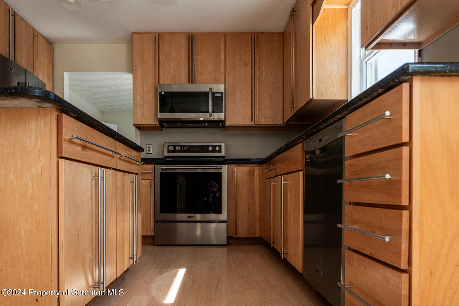 323 Knapp Road Clarks Summit, PA 18411 - Photo 8 of 54 Gallery Image 8