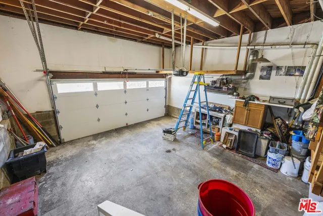 a picture of a wall with white walls