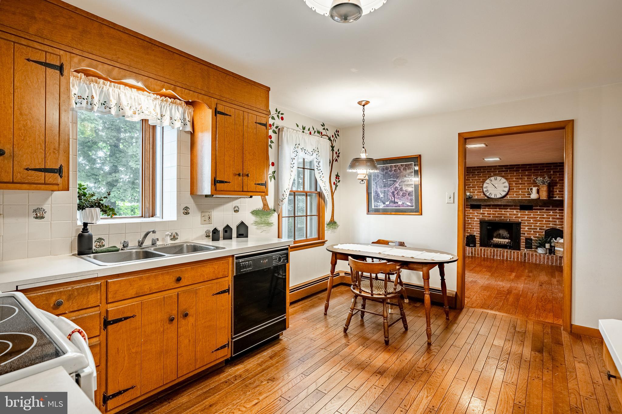 581 Mock Road Pottstown, PA 19464 - Photo 11 of 34 Gallery Image 11