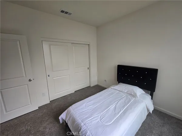 $3,700 | 10281 Trickle Lane, Riverside, CA 92503