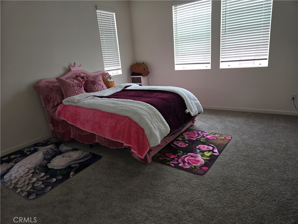 10281 Trickle Lane Riverside, CA 92503 - Photo 10 of 17
