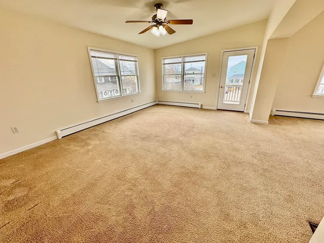 $3,000 | 7 J Street, Unit TOP, Hull, MA 02045