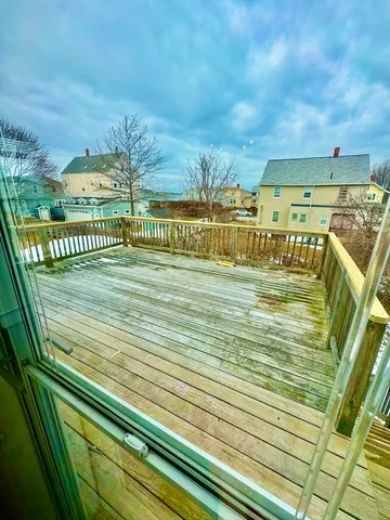 $3,000 | 7 J Street, Unit TOP, Hull, MA 02045