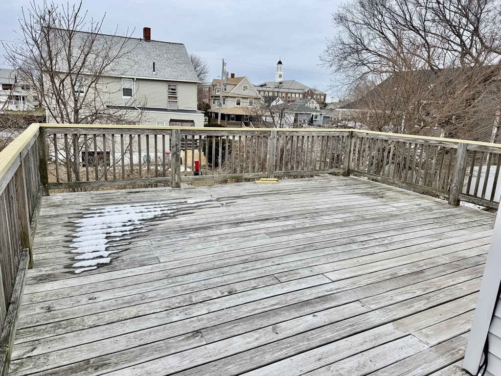 7 J Street, Unit TOP Hull, MA 02045 - Photo 4 of 41