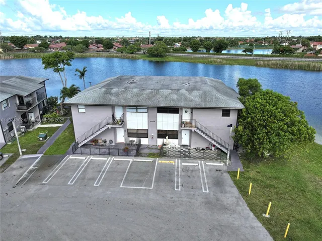 $499,999 | 13261 Southwest 17th Lane, Unit 265, Miami, FL 33175