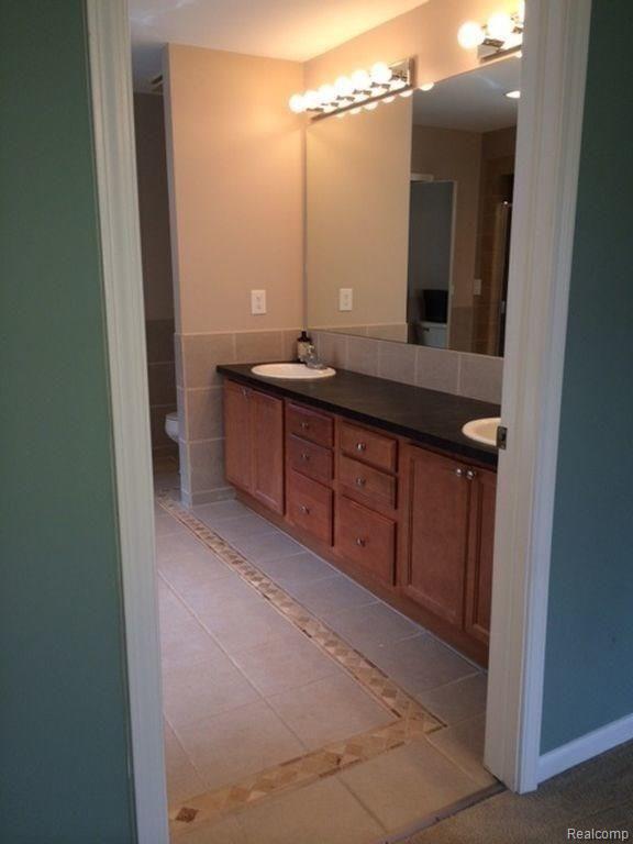 1738 Alsdorf Avenue Rochester Hills, MI 48309 - Photo 22 of 24