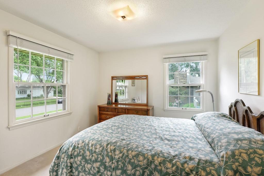 5200 Chantrey Road Edina, MN 55436 - Photo 20 of 35