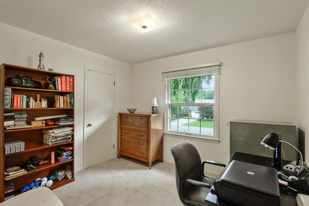 5200 Chantrey Road Edina, MN 55436 - Photo 21 of 35
