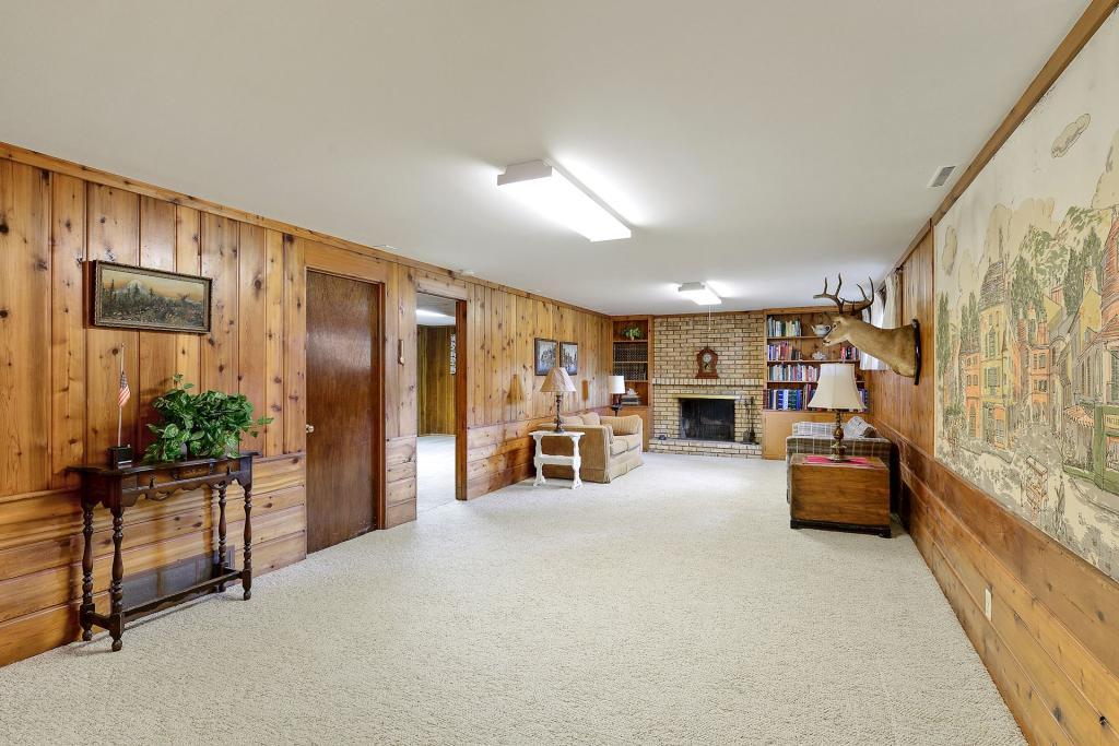 5200 Chantrey Road Edina, MN 55436 - Photo 23 of 35