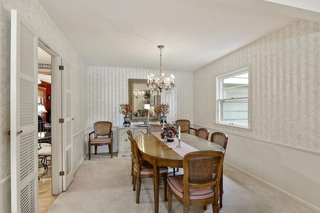 5200 Chantrey Road Edina, MN 55436 - Photo 6 of 35