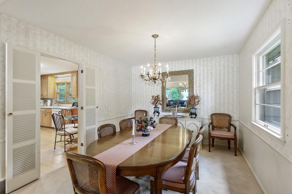 5200 Chantrey Road Edina, MN 55436 - Photo 7 of 35