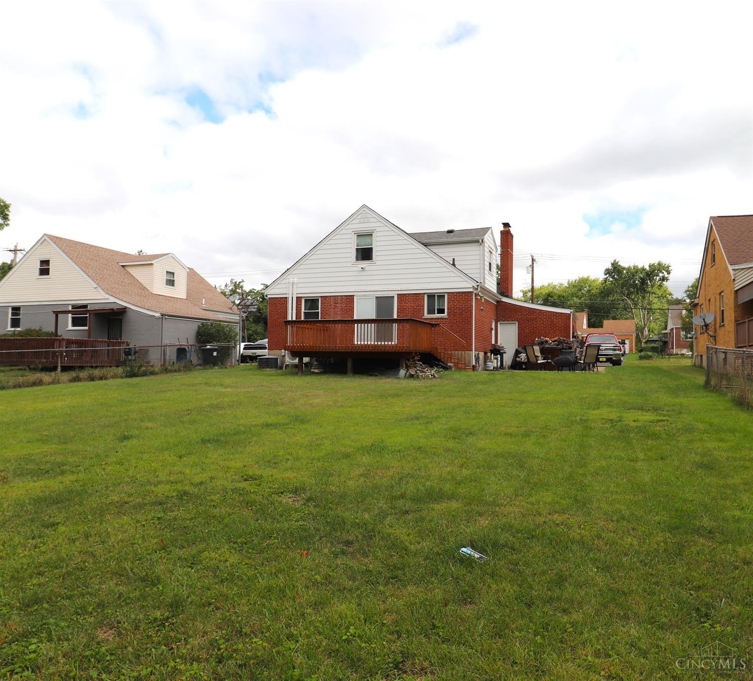 3303 West Galbraith Road Cincinnati, OH 45239 - Photo 7 of 52 Gallery Image 7