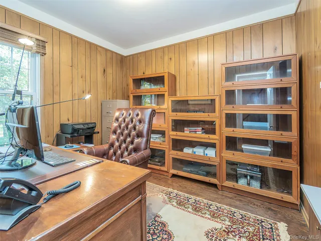 $2,175,000 | 38 Wensley Drive, Great Neck, NY 11021