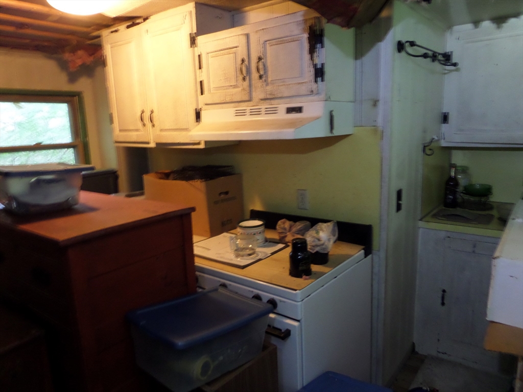 43 A East River Road Middlefield, MA 01050 - Photo 11 of 22