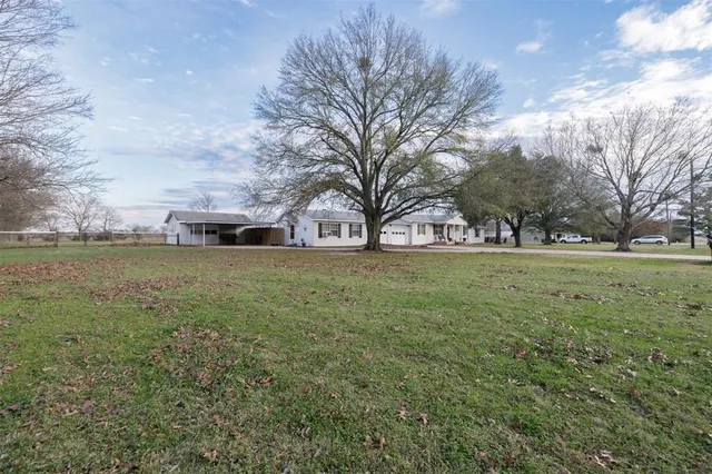 $318,000 | 7253 County Road 2294, Quinlan, TX 75474