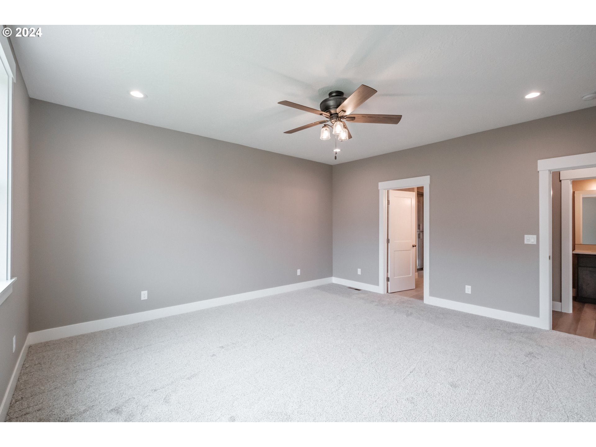 338 Northeast Cedar Street Sublimity, OR 97385 - Photo 19 of 34