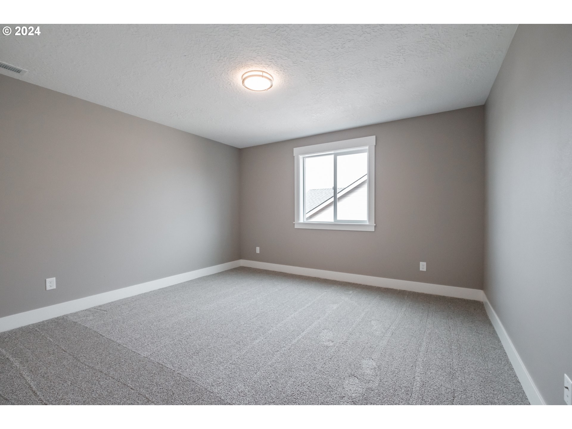 338 Northeast Cedar Street Sublimity, OR 97385 - Photo 30 of 34